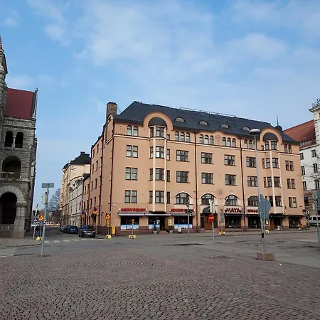 Stylish With Stunning Views Of The Railway Square 74m2 Apartamento Helsinki