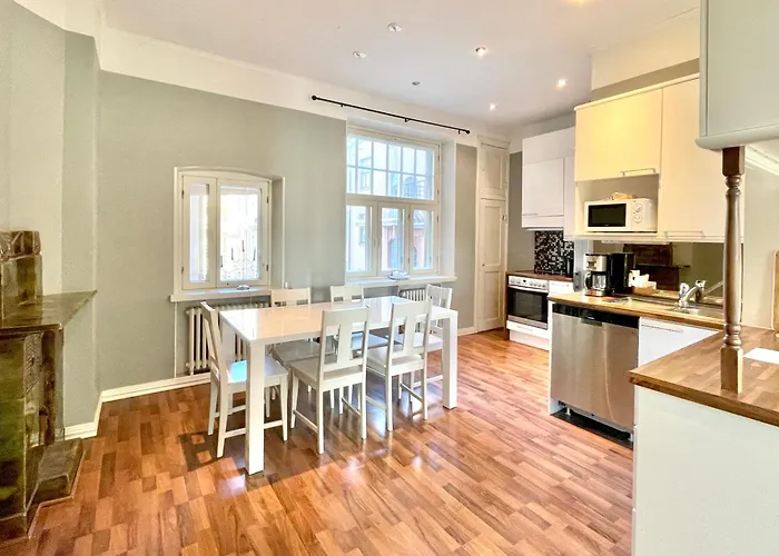 Stylish With Stunning Views 76 M2 * هلسنكي